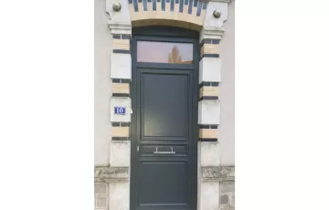 Porte d’Entrée Gris Anthracite avec Imposte Vitré