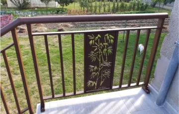 GARDE-CORPS ALU - POSE SUR TERRASSE - AVEC TOLE BAMBOU